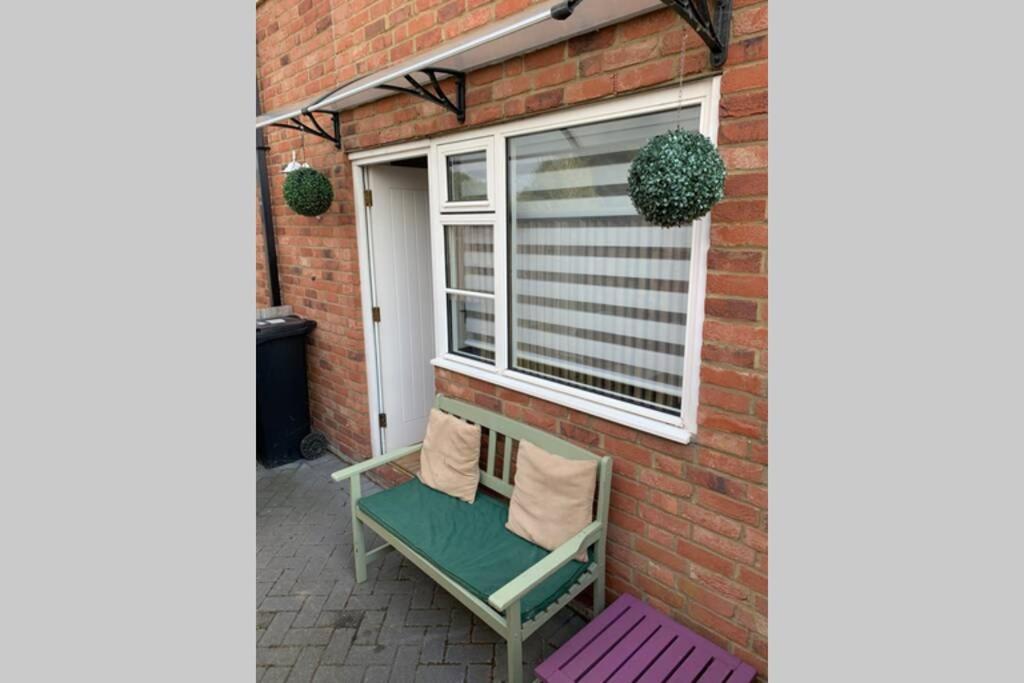 Вилла Comfy 2 Bed House Located At Wareham Train Station Экстерьер фото