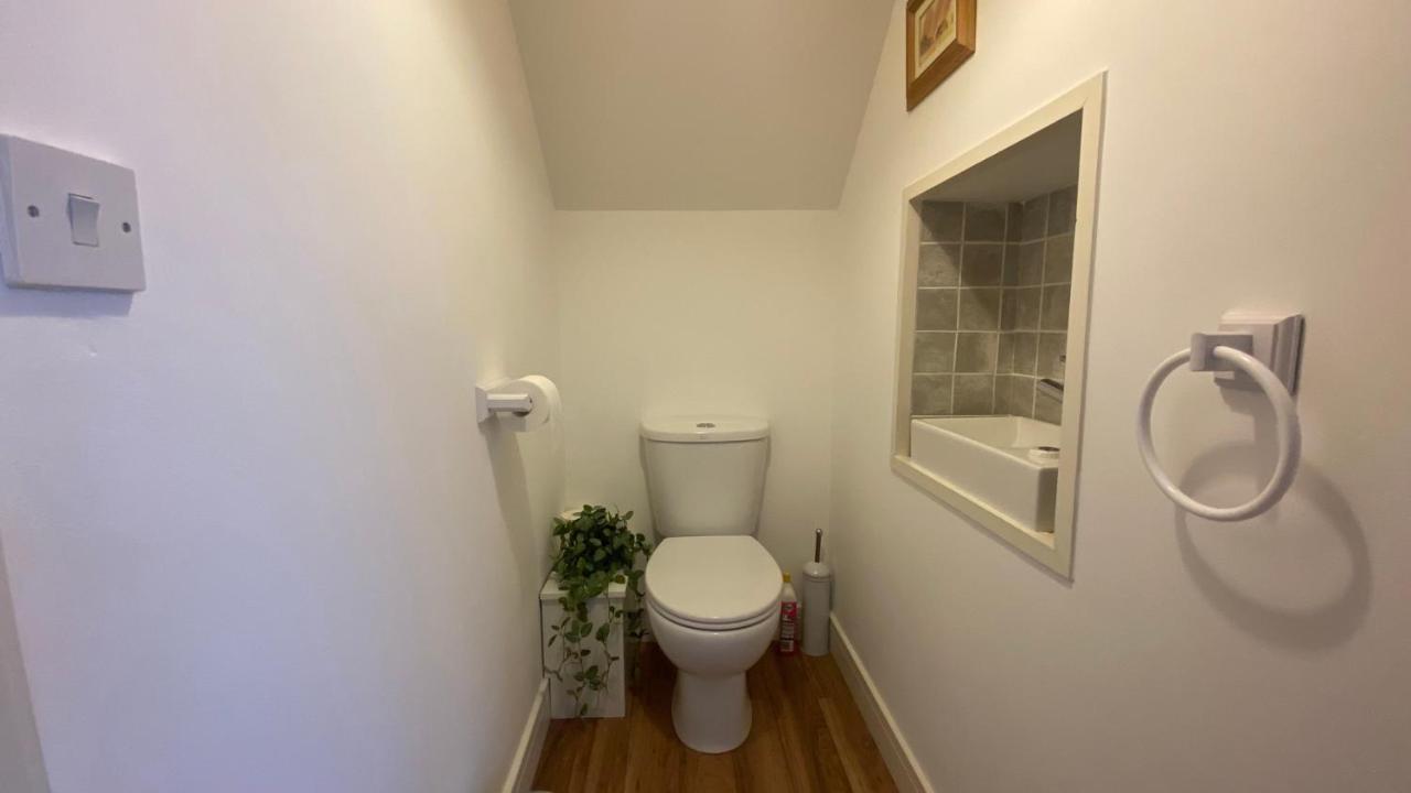 Вилла Comfy 2 Bed House Located At Wareham Train Station Экстерьер фото